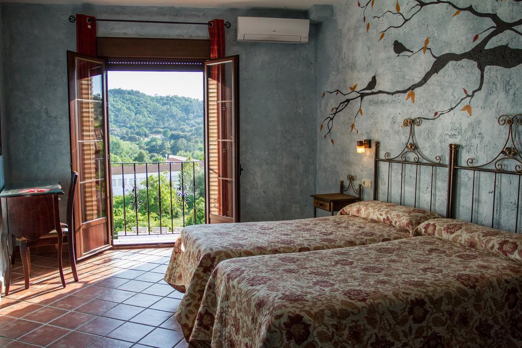 Aparthotel Rural 12 Canos 갈라로자 외부 사진