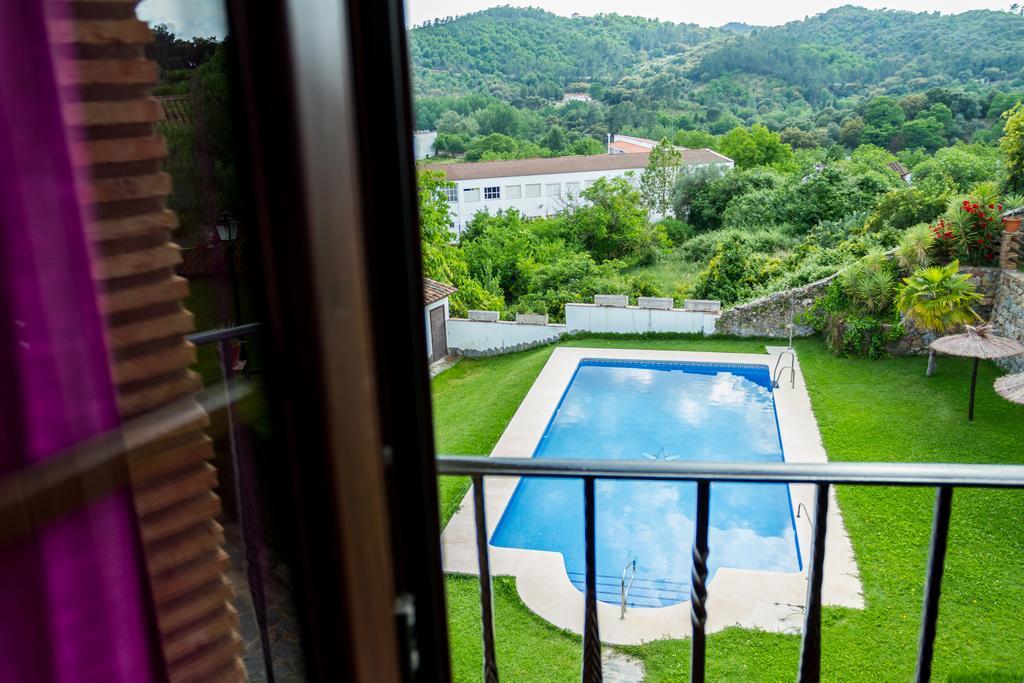 Aparthotel Rural 12 Canos 갈라로자 외부 사진